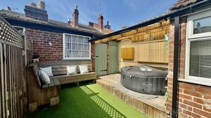 Photo 5- click for photo gallery